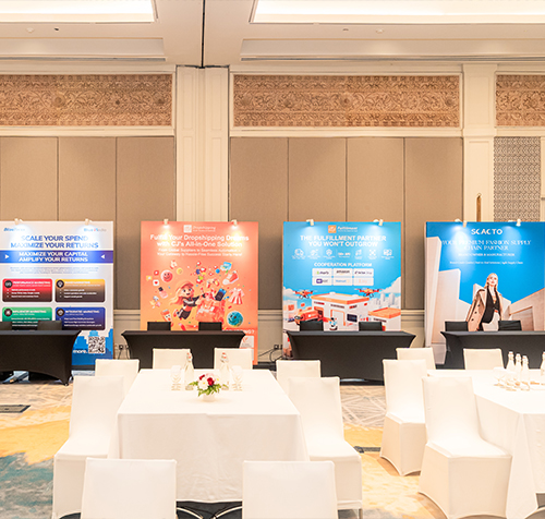 Global ecommerce supply chain logistics
